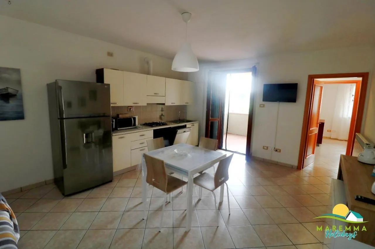 Maremma Holidays:Faro Apartment Follonica Itálie